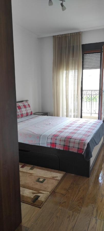 Apartman Tanya Apartment Podgorica Ngoại thất bức ảnh